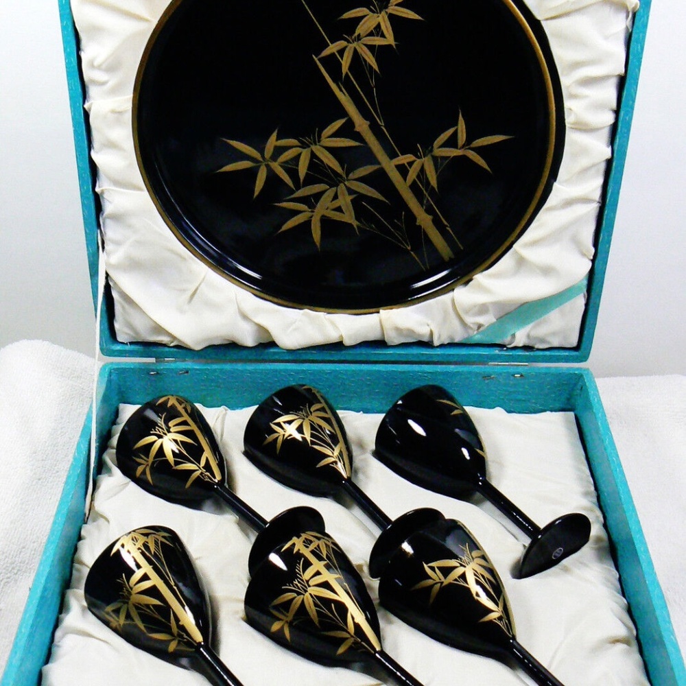 VTG black lacquer Bamboo design gold on black lacquer set of 6 goblets tray Box